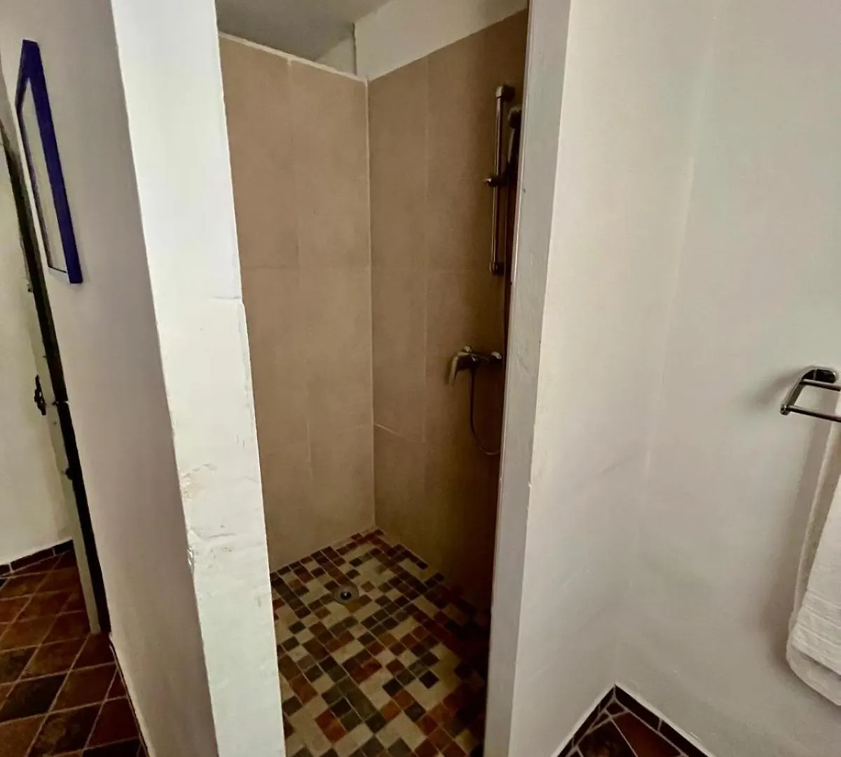 La Sarrasine Hotel Villes-sur-Auzon Franciaország