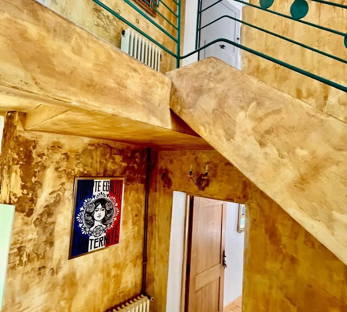Vendégház La Sarrasine Hotel Villes-sur-Auzon Franciaország